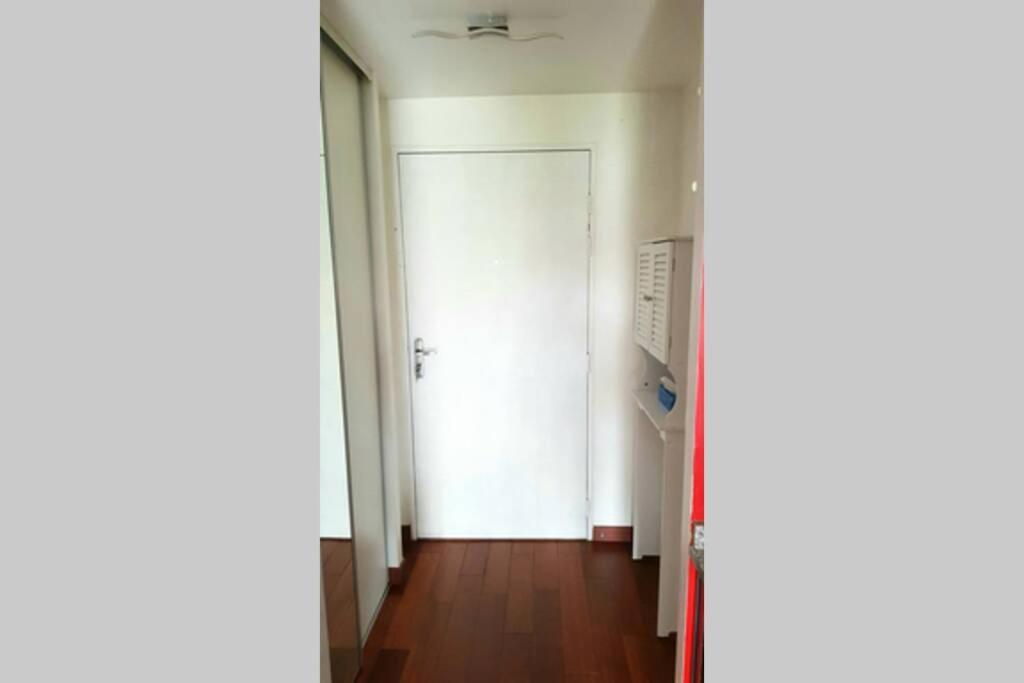 Superbe Studio De 30M2 Proche De Paris Poissy Luaran gambar