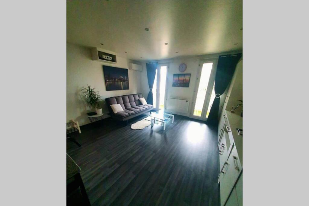 Superbe Studio De 30M2 Proche De Paris Poissy Luaran gambar